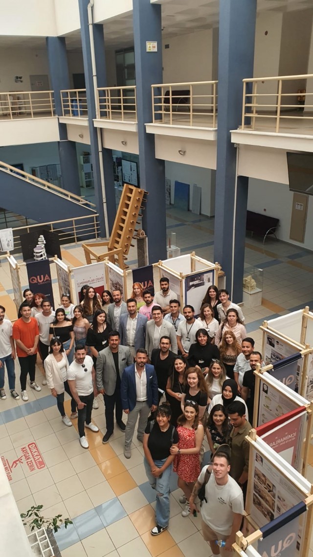 Qua Granite, Akdeniz Üniversitesi Mezun ve Öğrencileri İle Buluştu